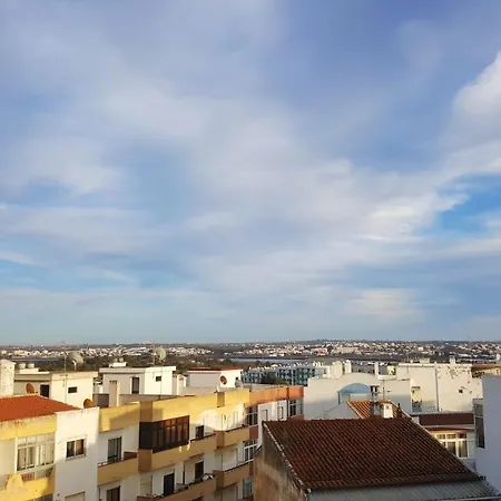 דירה 2 Bedrooms With Lake View And Wifi At 4 Km Away From The Beach *