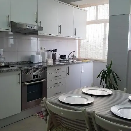2 Bedrooms With Lake View And Wifi At 4 Km Away From The Beach Διαμέρισμα